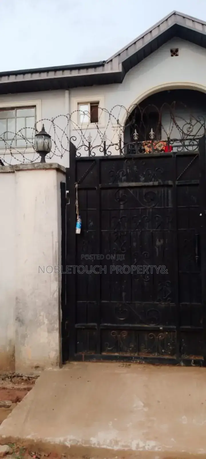2bdrm Block of Flats in Igando Lagos, Akesan for sale in Akesan