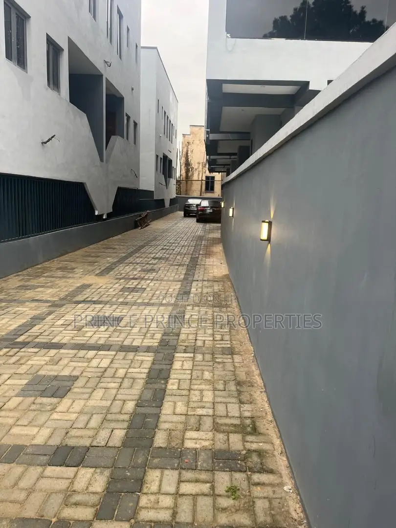 Furnished 5bdrm Duplex in Awuse Estate, Ikeja for sale in Ikeja