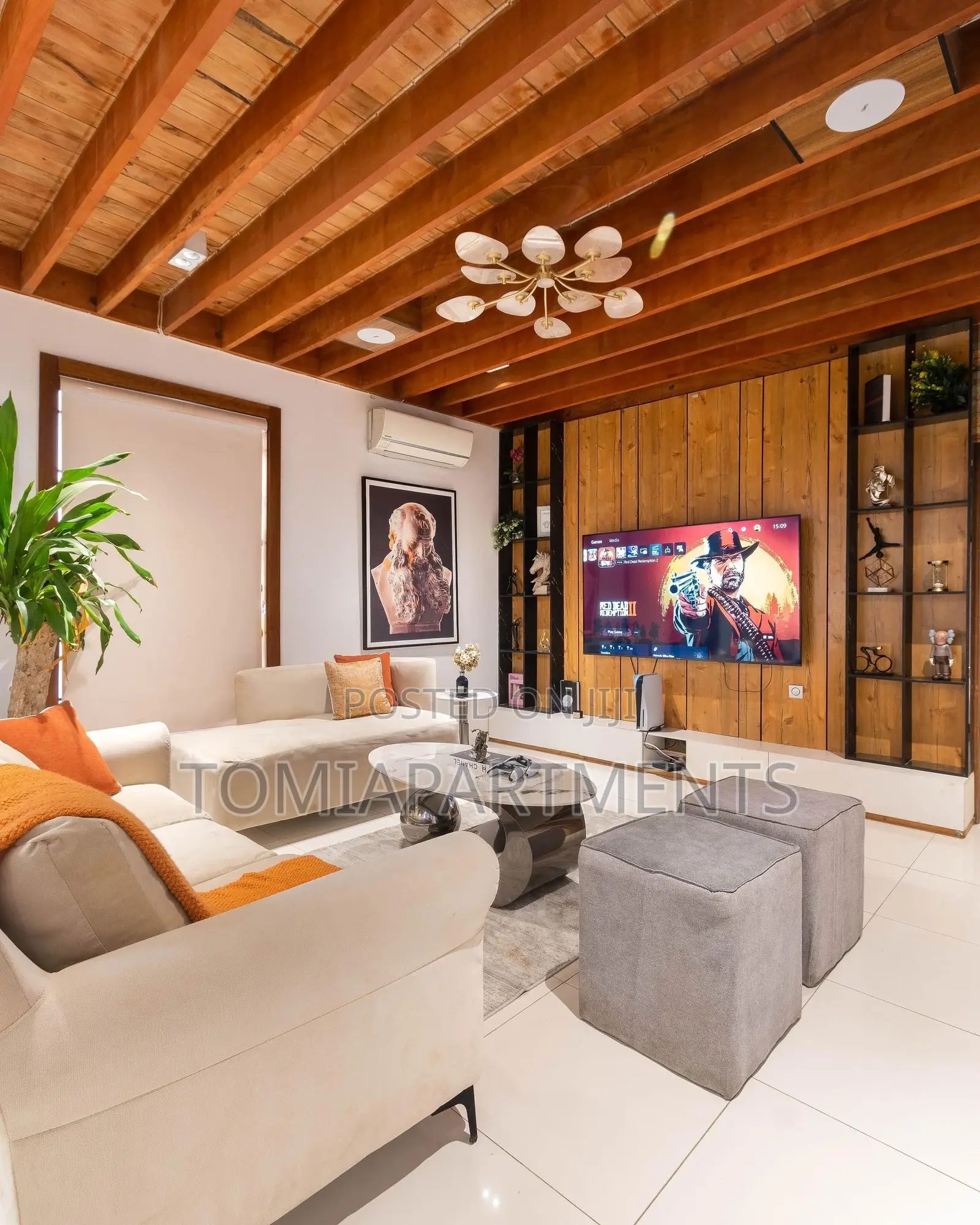 Shortlet - 2 Bedroom Loft Maisonette in Lekki in Lekki