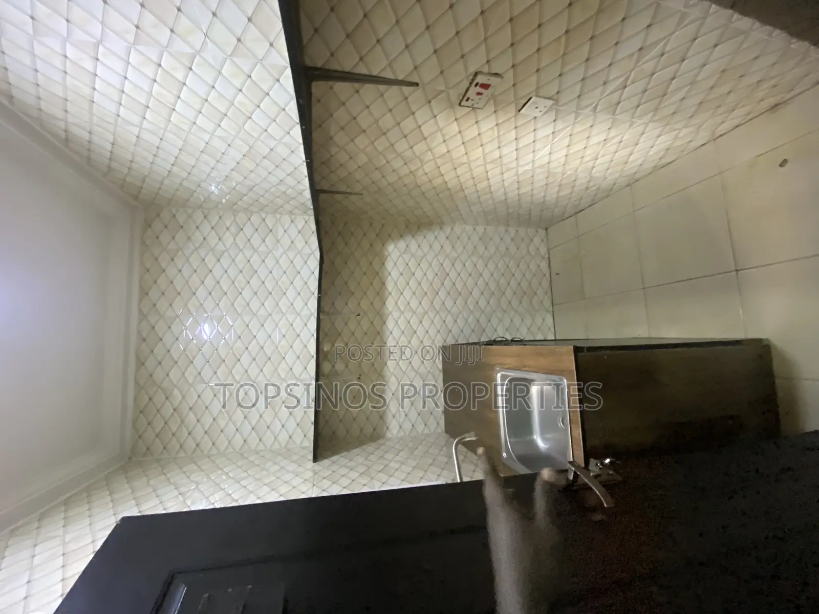 1bdrm Bungalow in Dawaki for rent in Dawaki