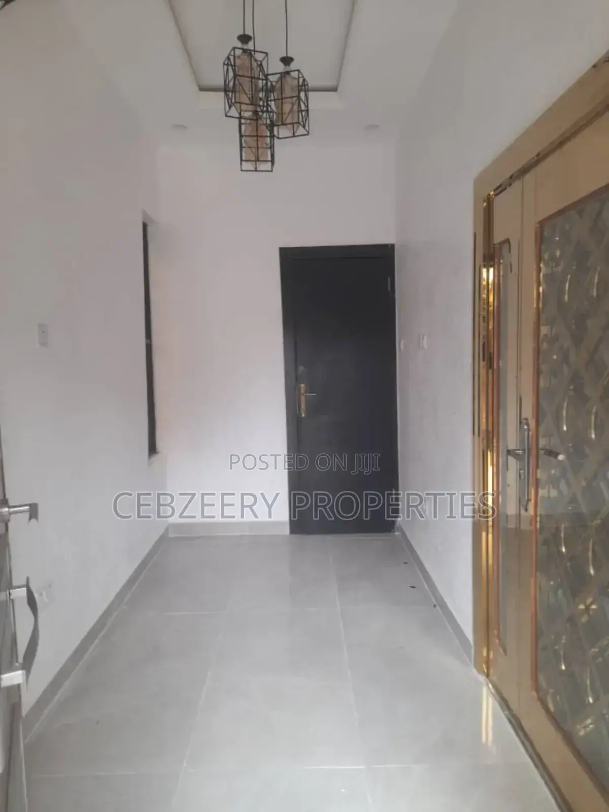 5bdrm Duplex in Omole Phase 2 for rent in Omole Phase 2