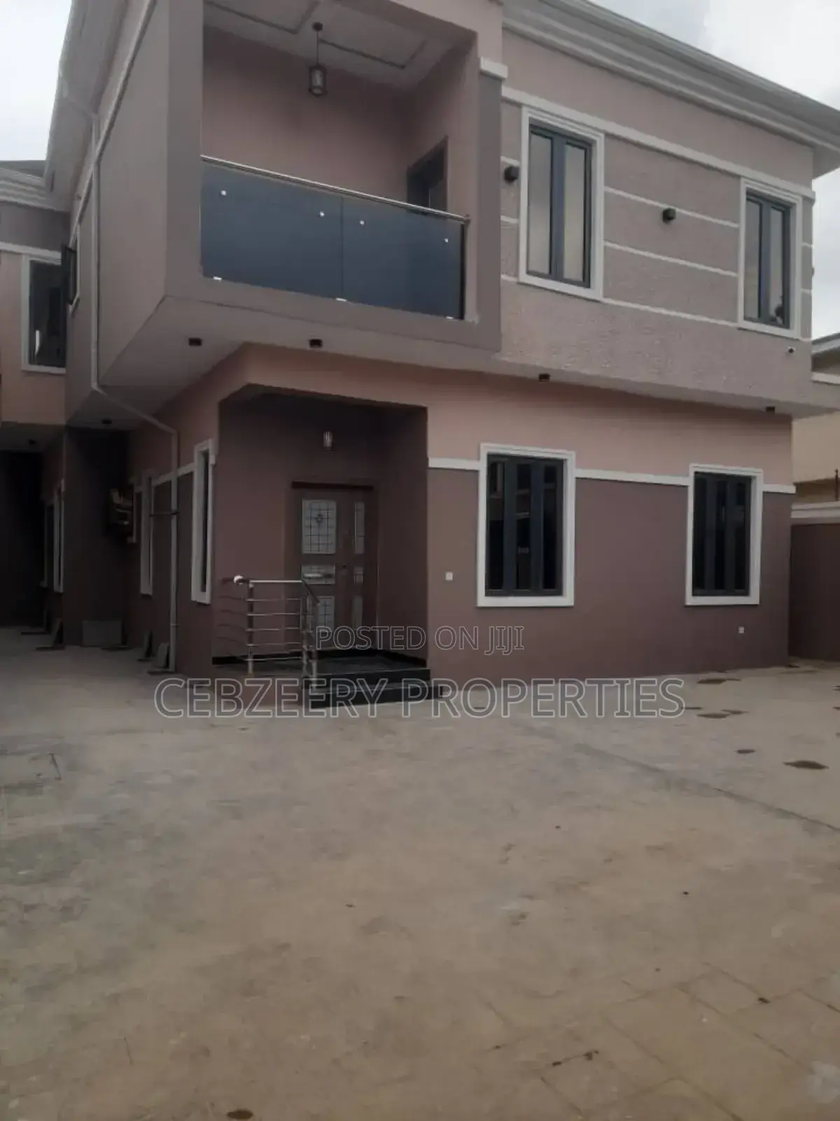 5bdrm Duplex in Omole Phase 2 for rent in Omole Phase 2