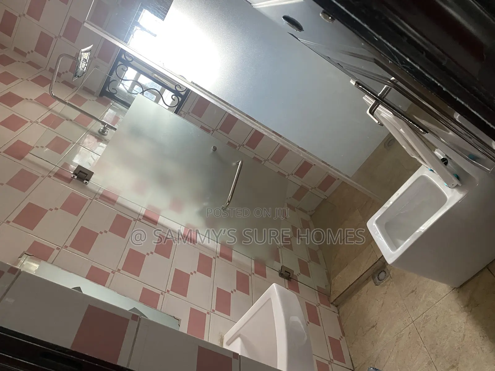 4bdrm Bungalow in Queens Estate, Gwarinpa for rent in Gwarinpa