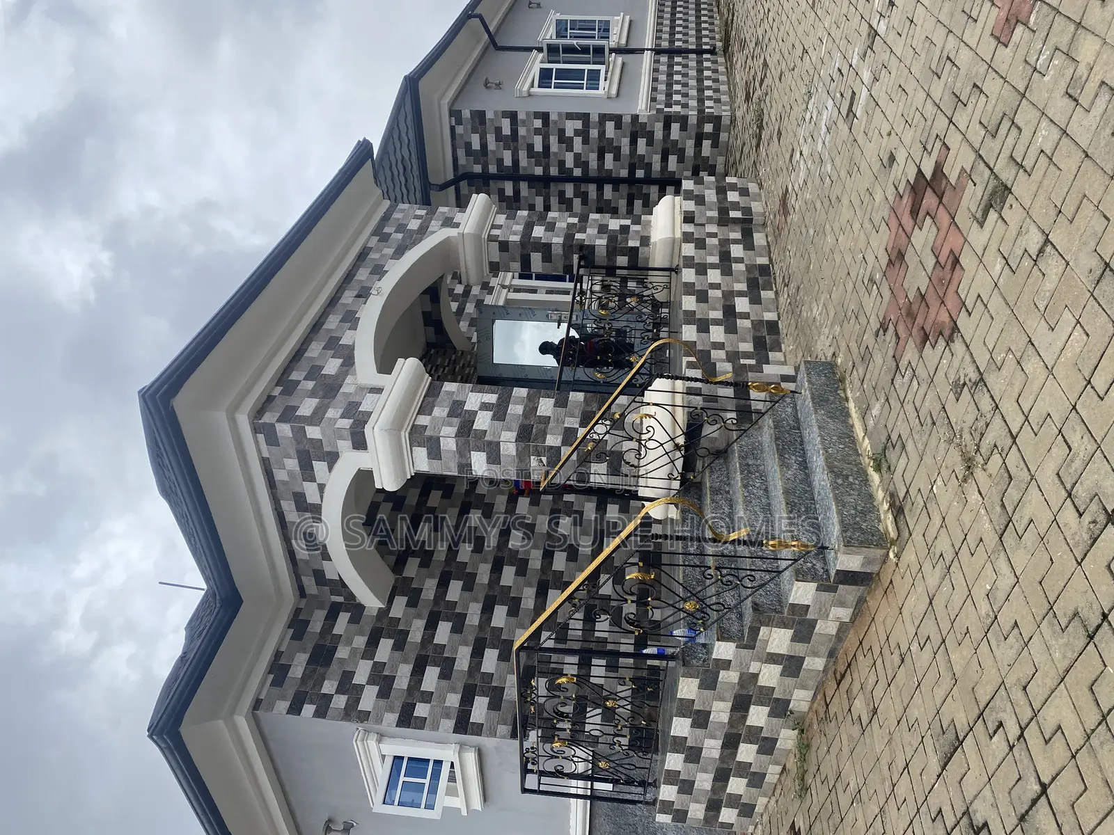 4bdrm Bungalow in Queens Estate, Gwarinpa for rent in Gwarinpa
