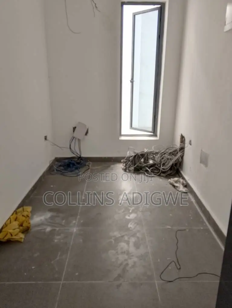 6bdrm Duplex in Lekki Please 1 Lagos for sale in Lekki Phase 1