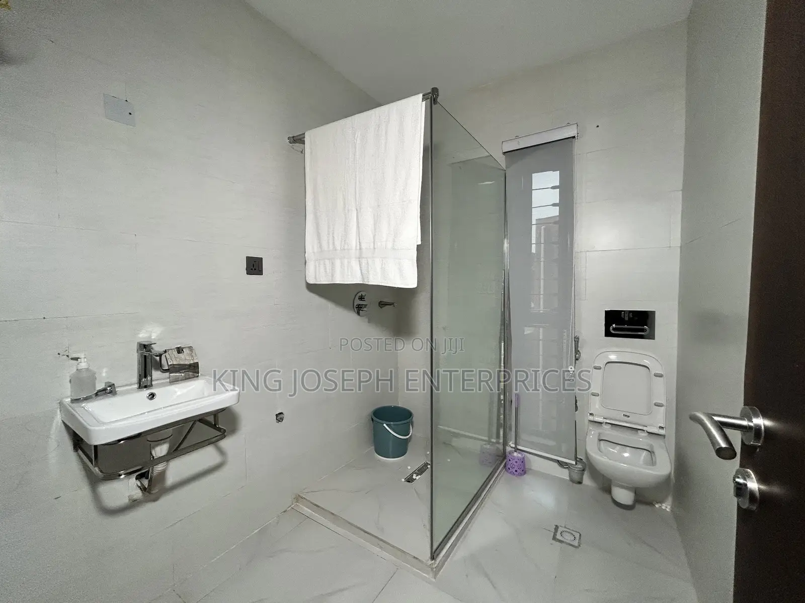 Newly Built and Furnished 3bedroom Apartment Wuye in Wuye