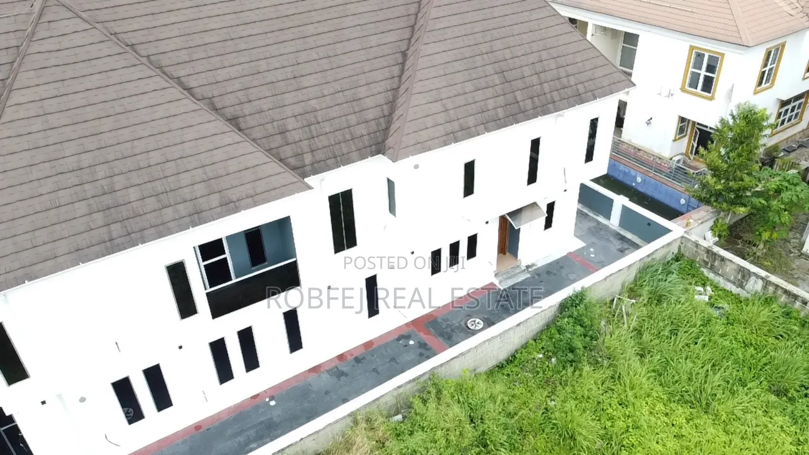 5bdrm House in Peace Gardens Estate, Sangotedo for sale in Sangotedo