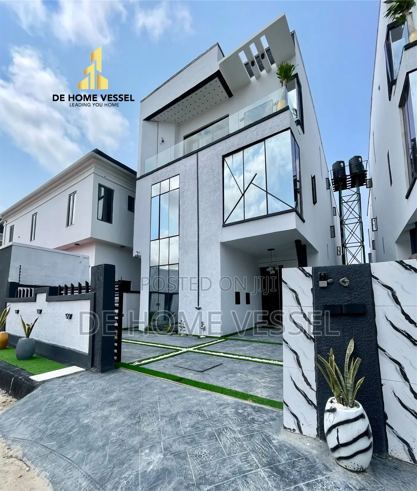 4bdrm Duplex in Lekki for sale in Lekki