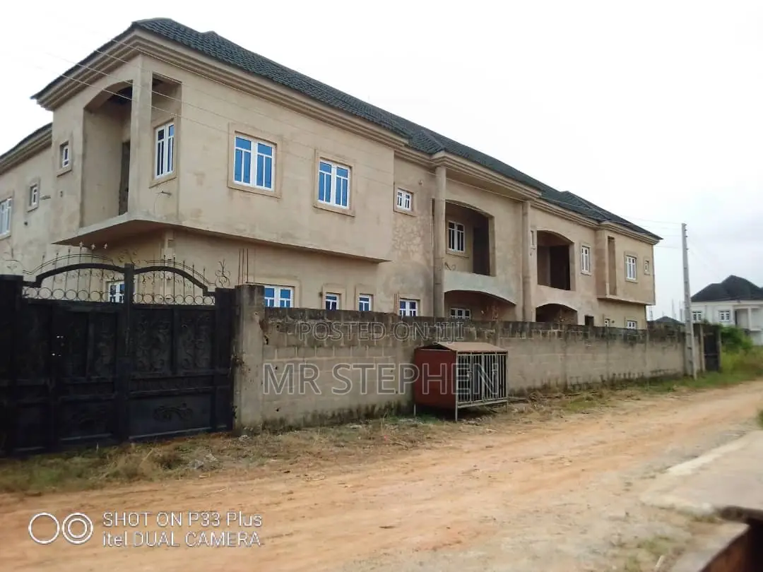 6 Bedroom Duplex for Sale in Ogun State in Obafemi-Owode