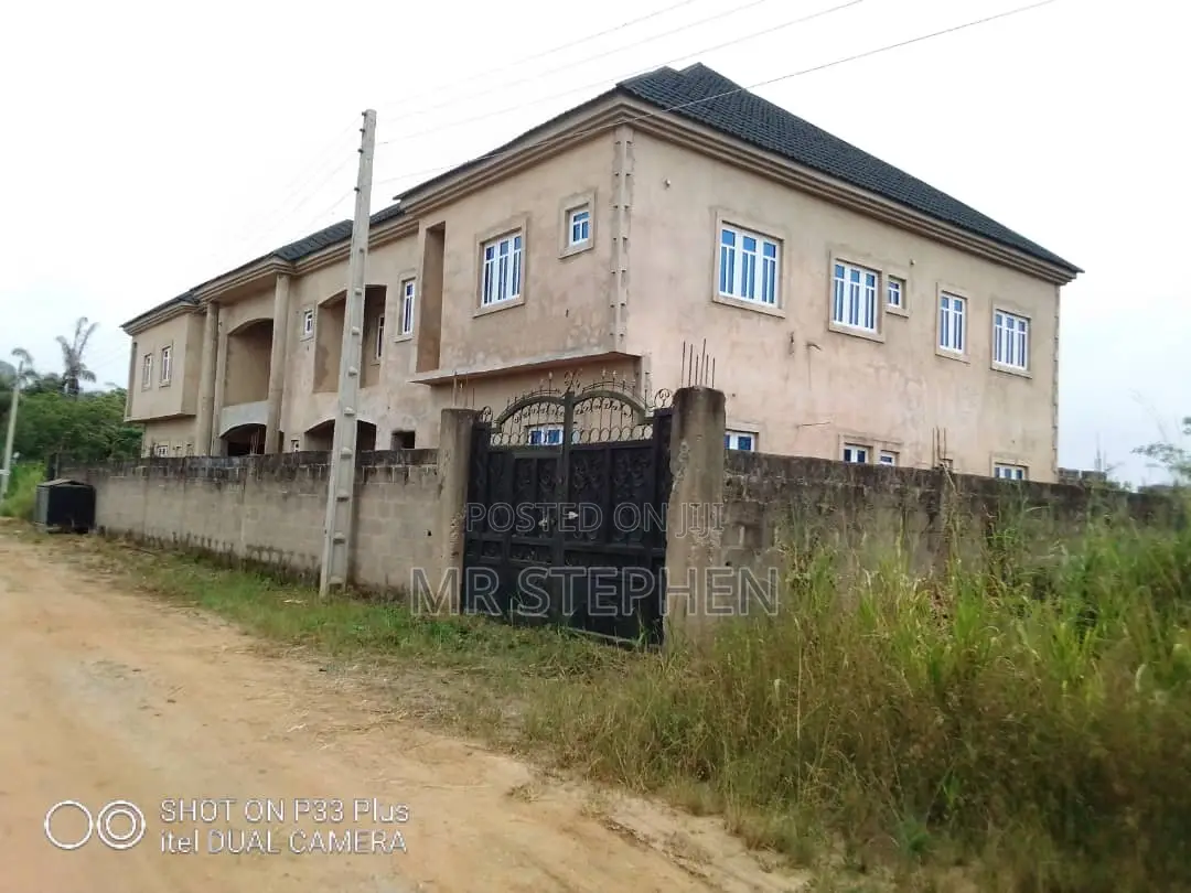 6 Bedroom Duplex for Sale in Ogun State in Obafemi-Owode