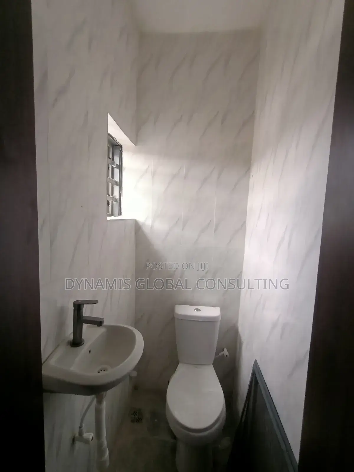 Furnished 1bdrm Block of Flats in Magodo Phase 1 Gra for rent in Magodo Isheri