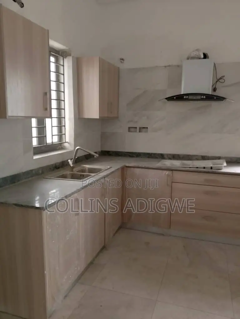 4bdrm Duplex in Oniru Victoria for sale in Victoria Island Extension
