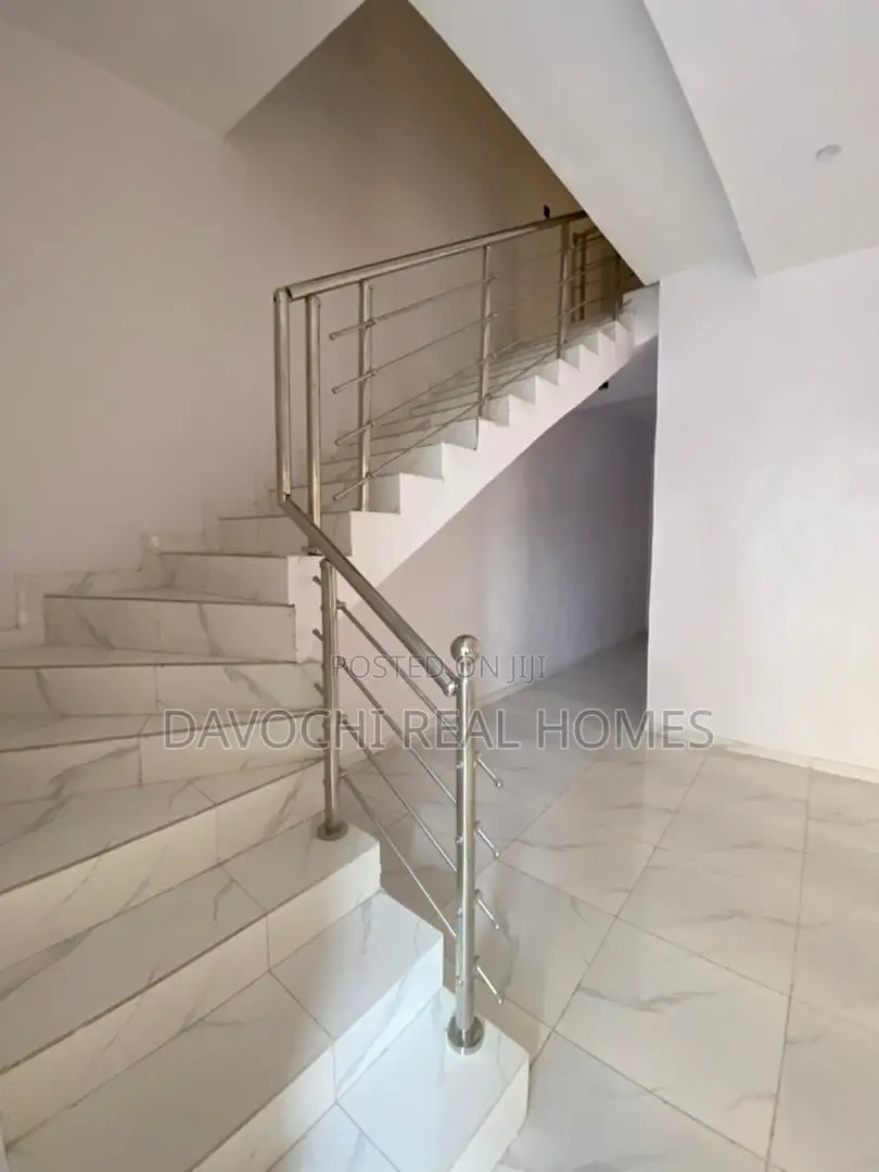 4bdrm Duplex in Ado / Ajah for sale in Ado / Ajah