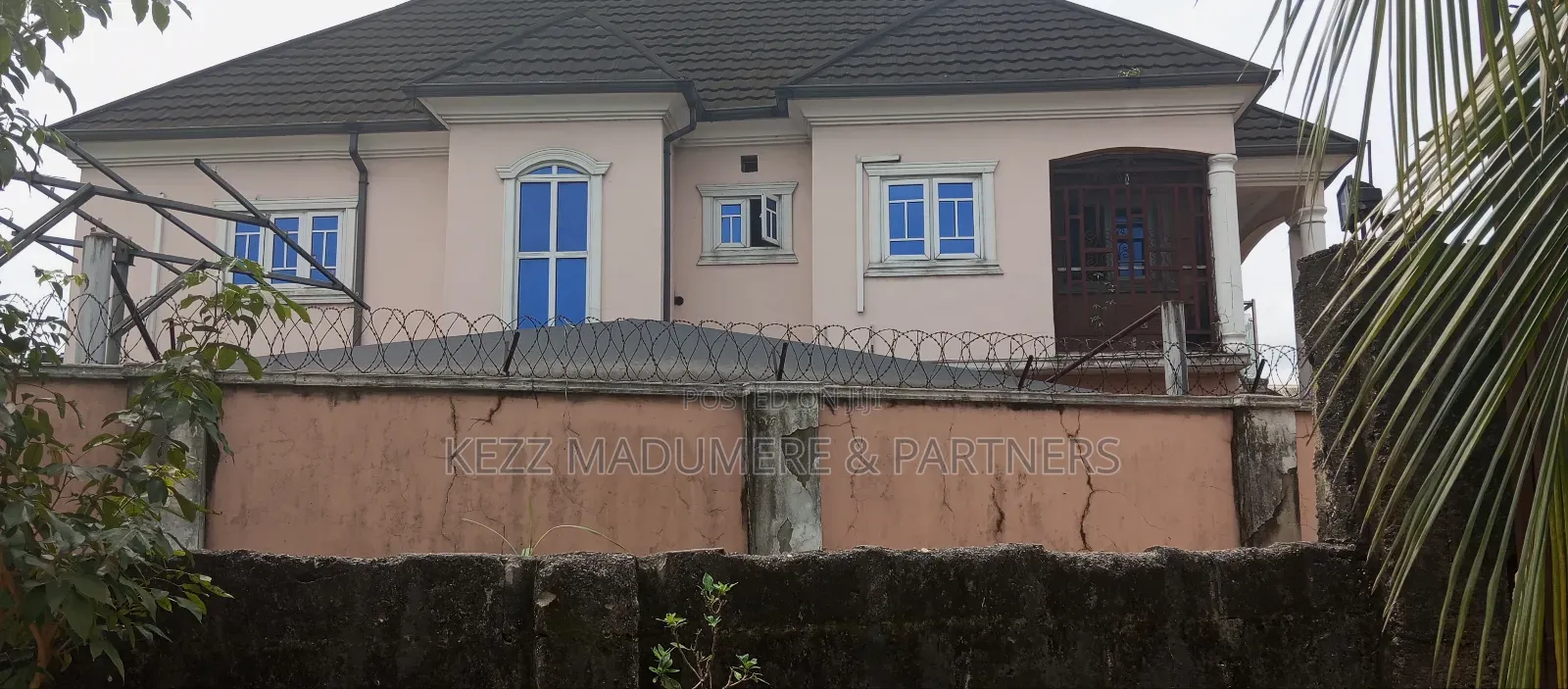 5bdrm Duplex in Freedom Estate , Off for sale in Port-Harcourt