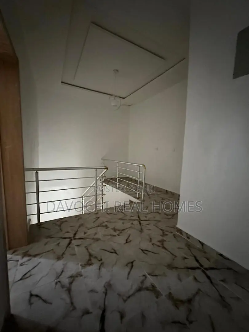 3bdrm Duplex in Ado / Ajah for sale in Ado / Ajah