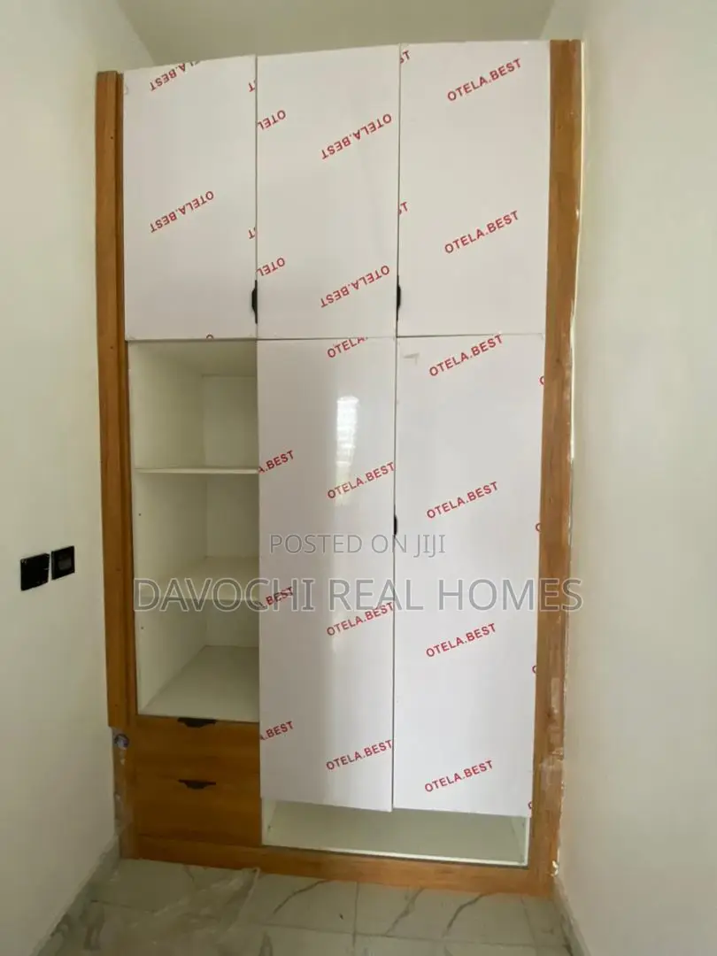 2bdrm Apartment in Ikate-Elegushi for sale in Ikate-Elegushi