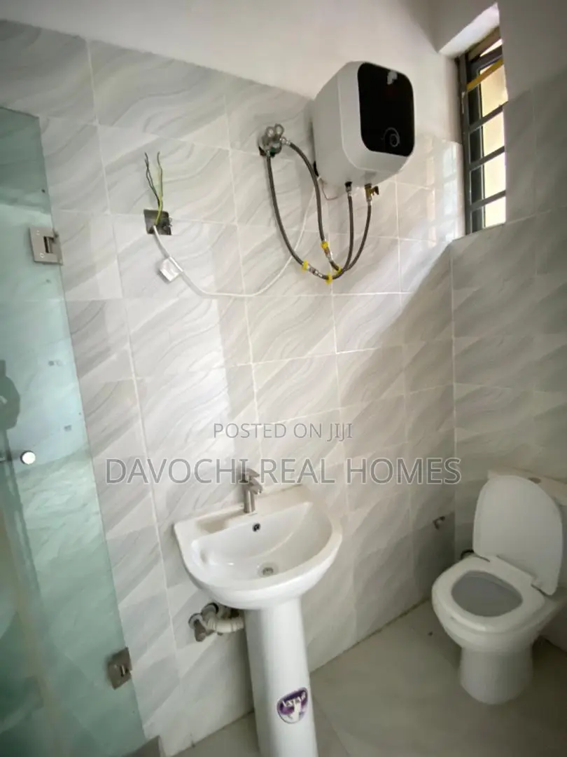 2bdrm Apartment in Ikota for sale in Ikota