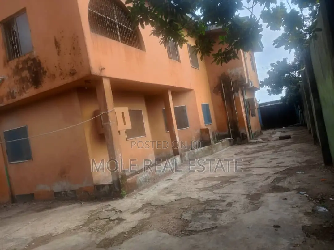 6 Plots at Lanre Bustop Facing Lasu Express Rd in Alimosho