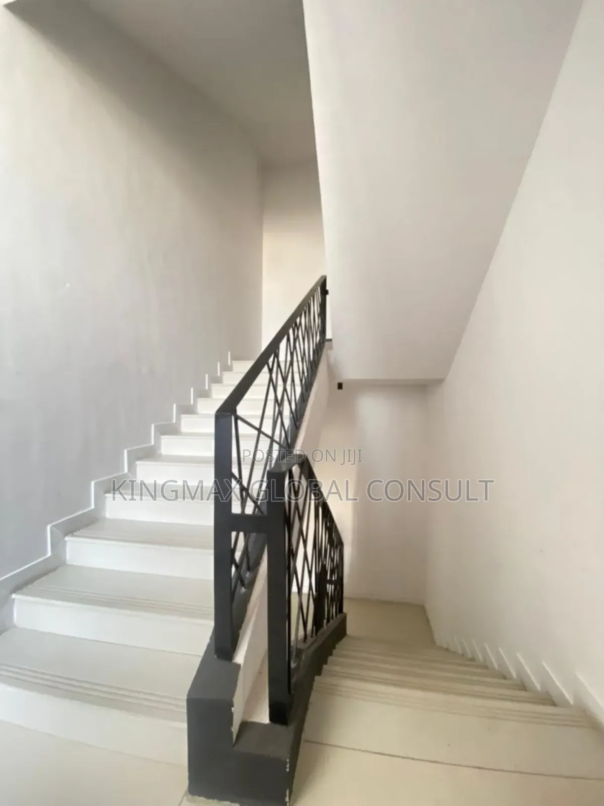3bdrm Block of Flats in Utako for sale in Utako