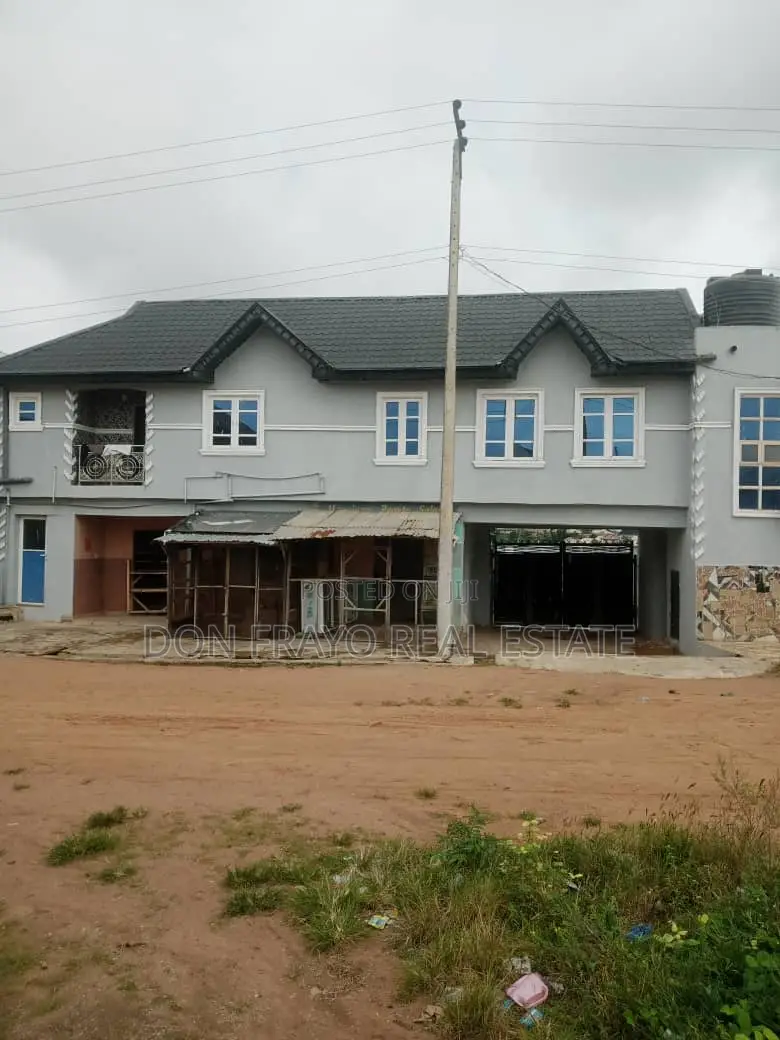 5 Units 1 Beds , 3 Beds Apt + 3 Shops at Obantoko Abeokuta in Abeokuta South