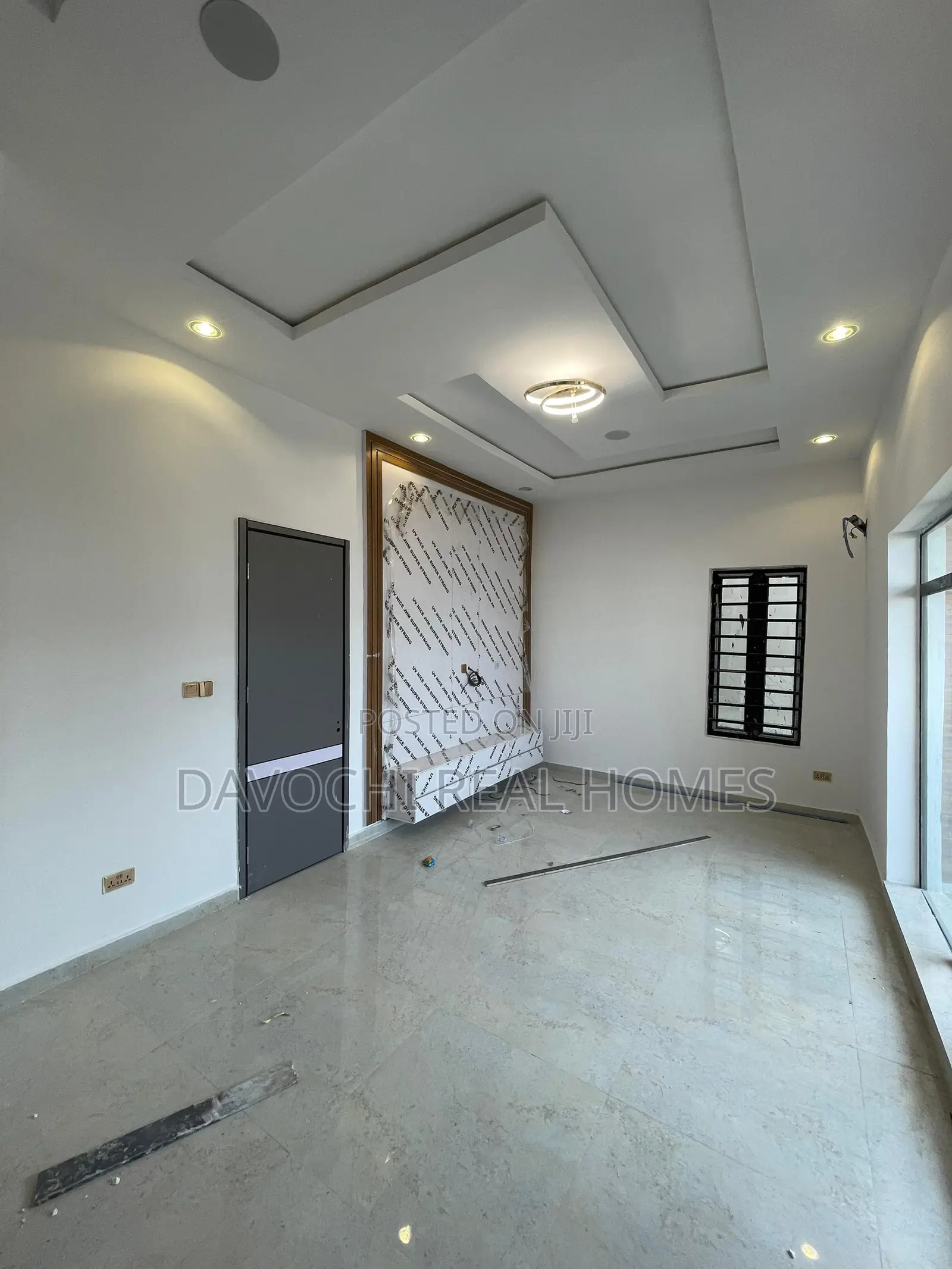 4bdrm Duplex in Off Lekki-Epe Expressway for sale in Off Lekki-Epe Expressway