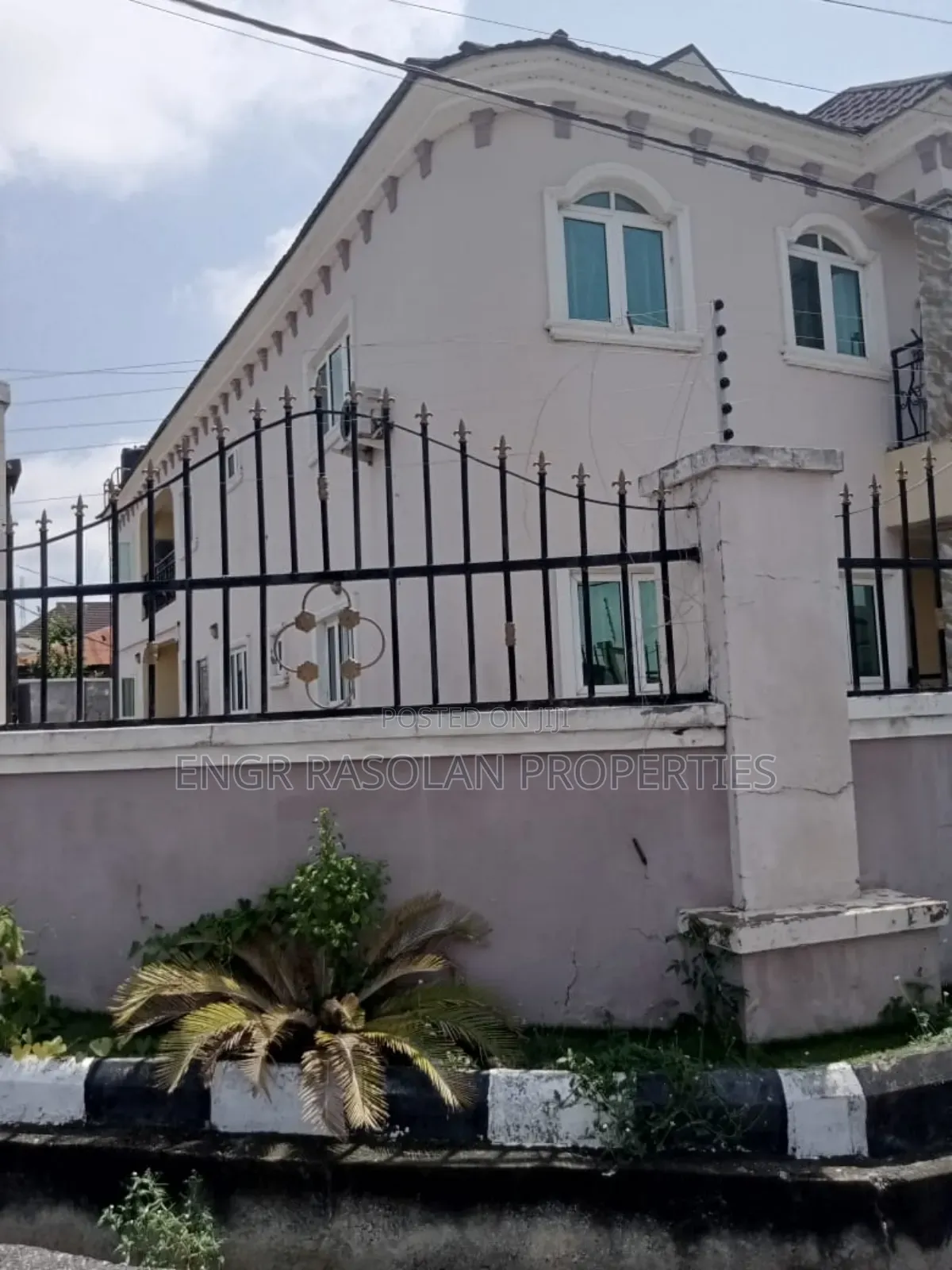 Furnished 4bdrm Block of Flats in Gra, Ilorin South for sale in Ilorin South