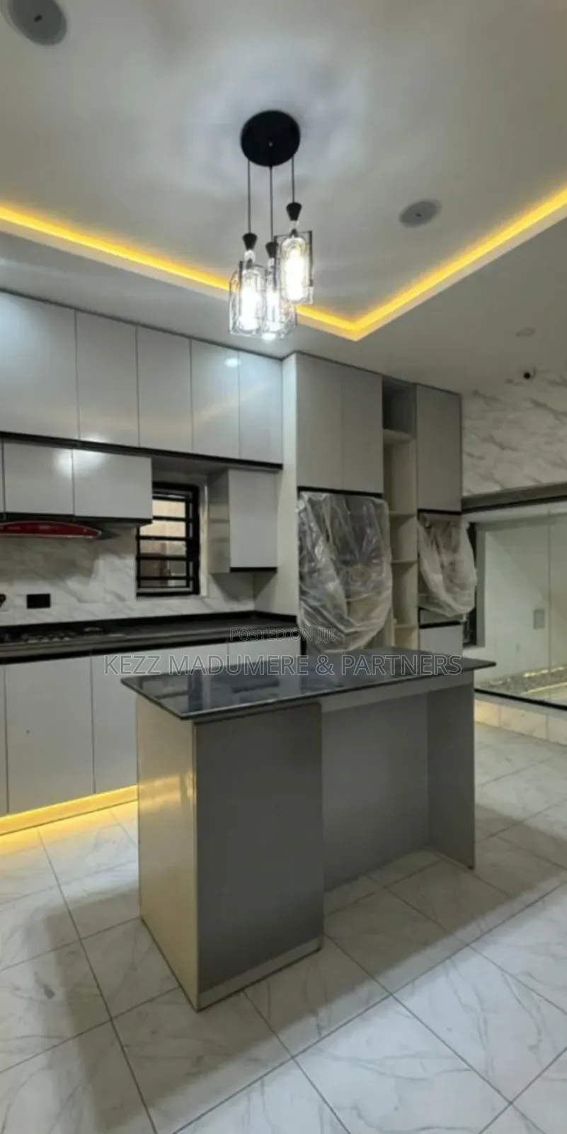 4bdrm Duplex in New Gra , Port for sale in Port-Harcourt