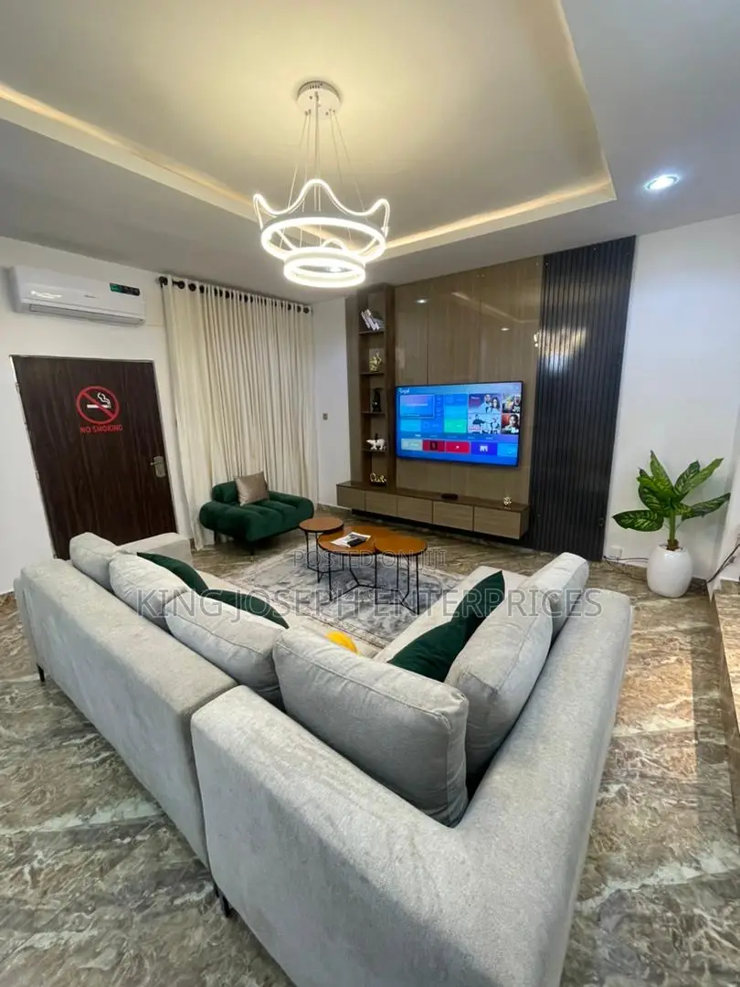 Luxury 2bedroom Apartment Wuye in Wuye