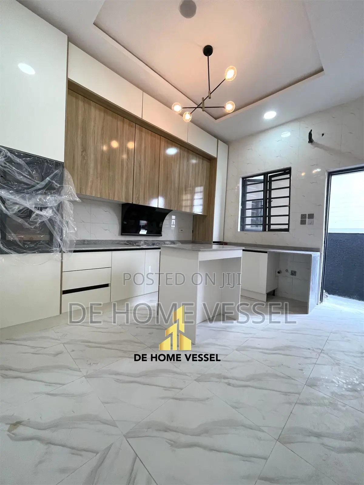 4bdrm Duplex in Lekki for sale in Lekki