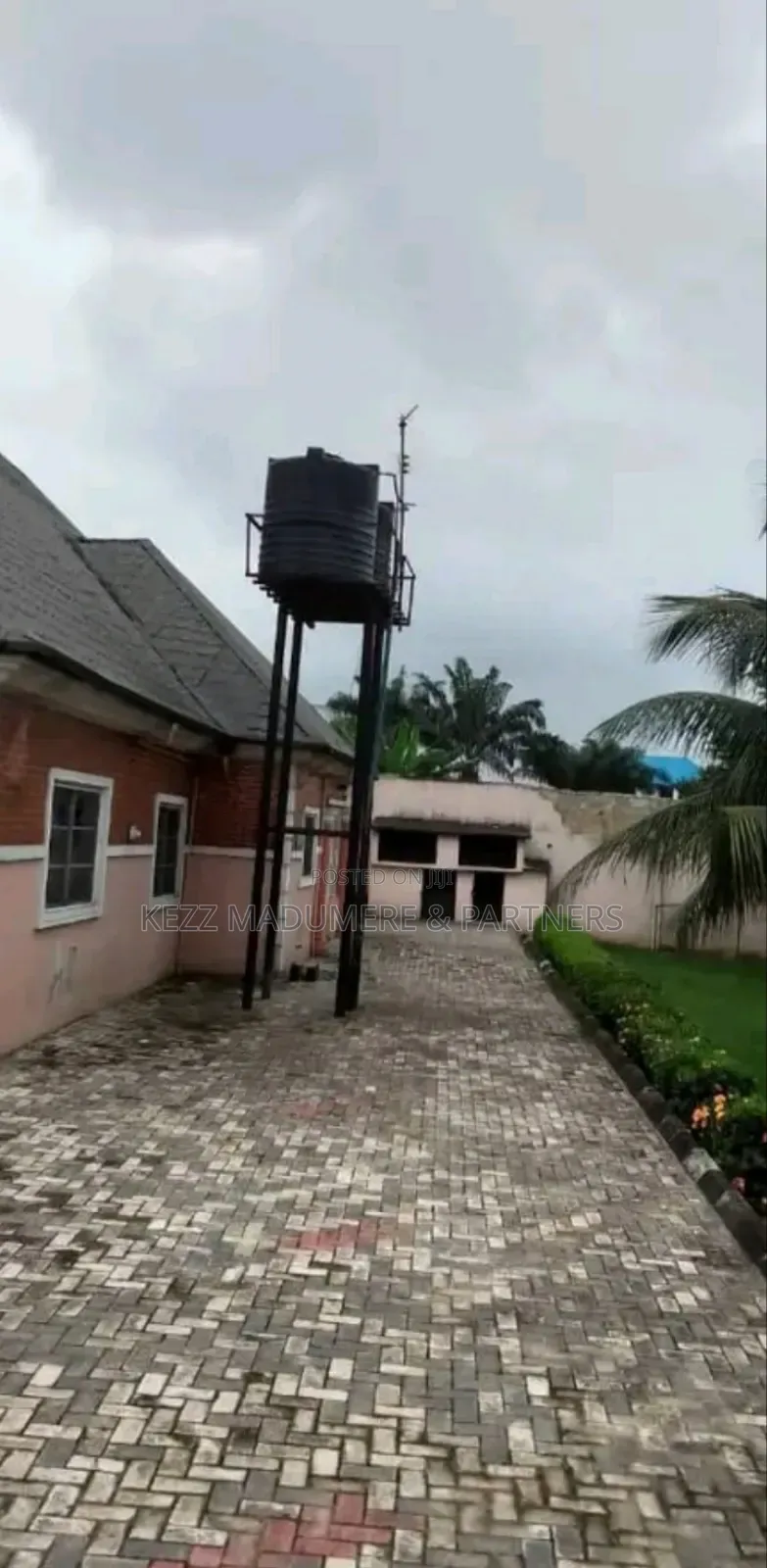 3bdrm Bungalow in At Igwuruta , Port for sale in Port-Harcourt