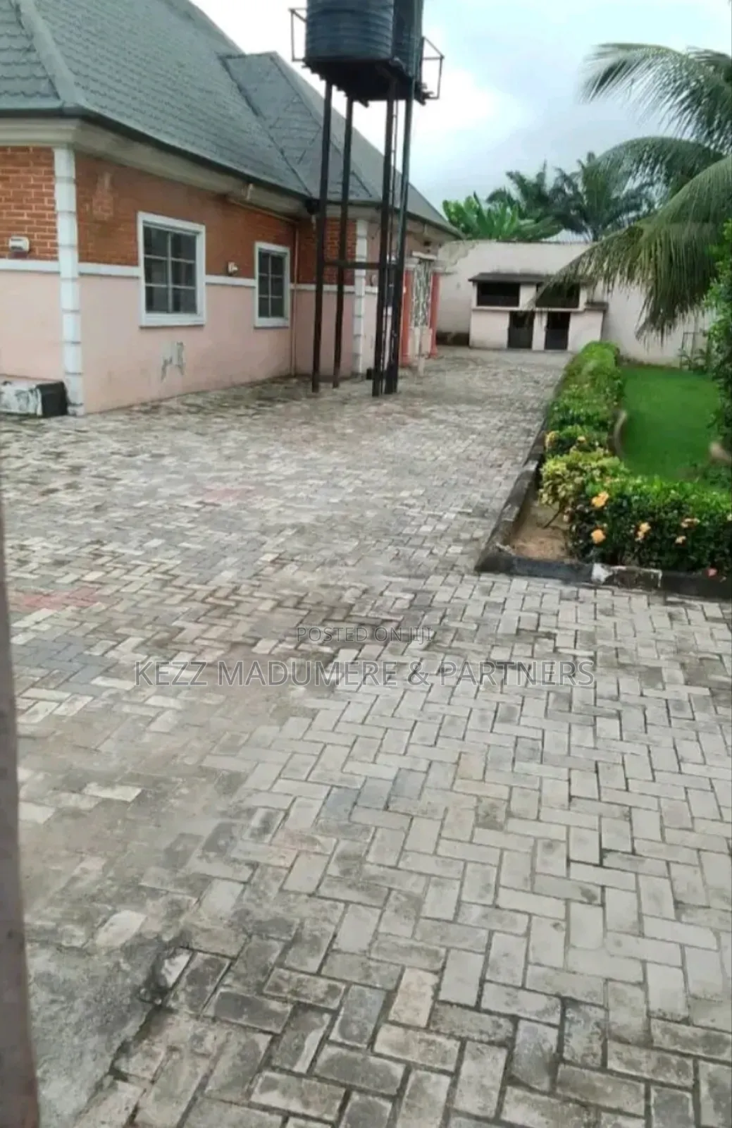 3bdrm Bungalow in At Igwuruta , Port for sale in Port-Harcourt