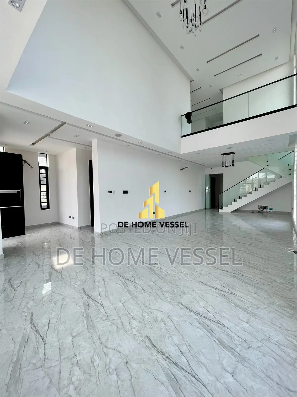 5bdrm Duplex in Ikota for sale in Ikota