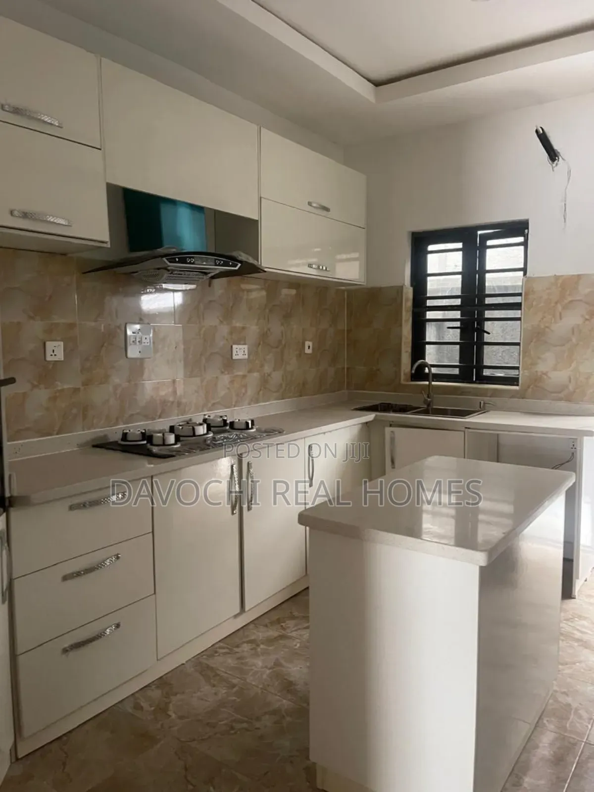 4bdrm Duplex in Royal Pine Estate, Lekki for rent in Lekki