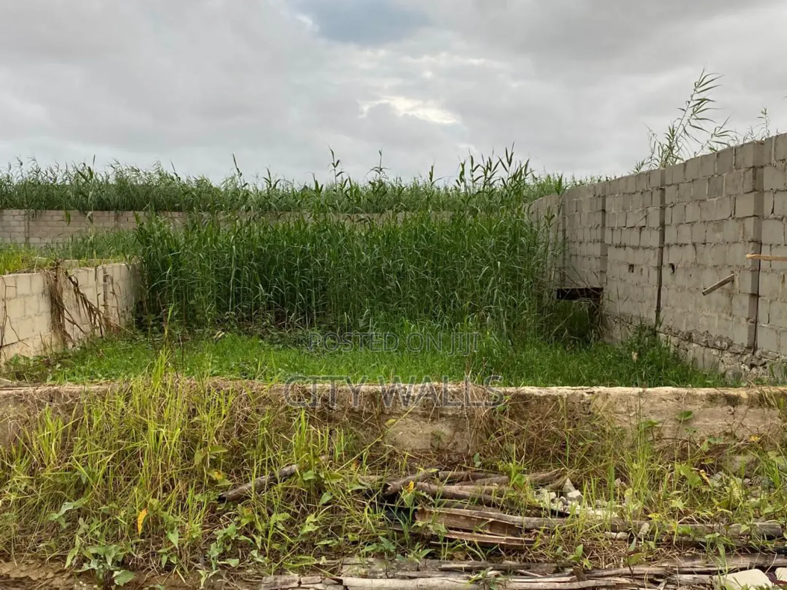 A Distress Plot of Land at Lekki Palm City Ajah in Ado / Ajah