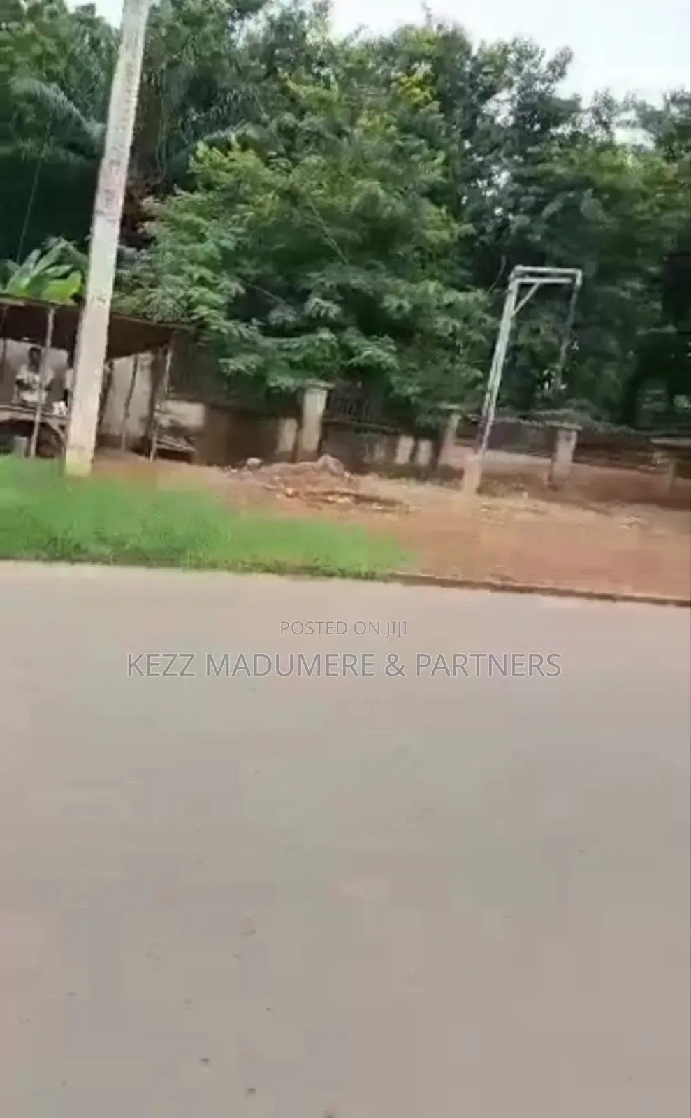 For Sale: 4059 SQMTS at Colliery Avenue ,Gra , Enugu in Enugu