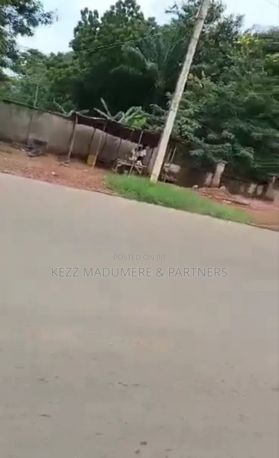 For Sale: 4059 SQMTS at Colliery Avenue ,Gra , Enugu in Enugu