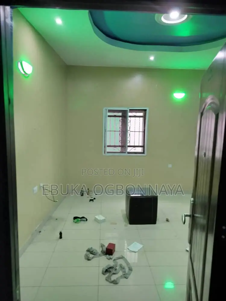 2bdrm Block of Flats in Cedarwood Estate, Obio-Akpor for rent in Obio-Akpor