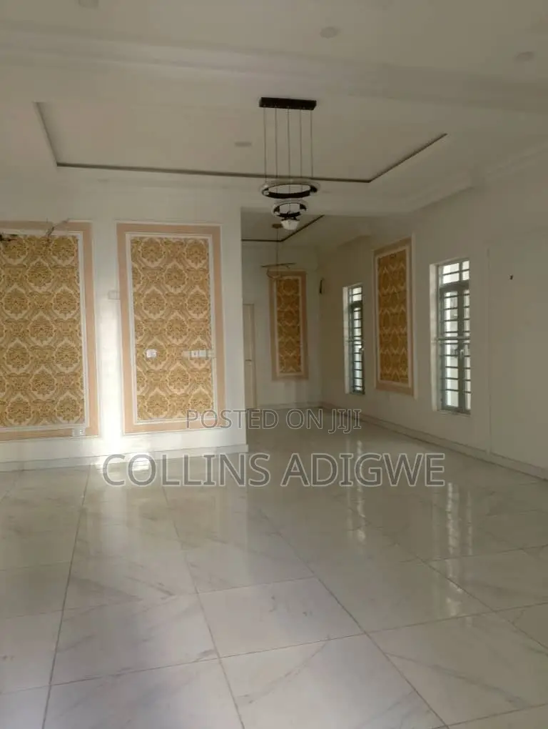 5bdrm Duplex in Oletu Osapa London for sale in Osapa london