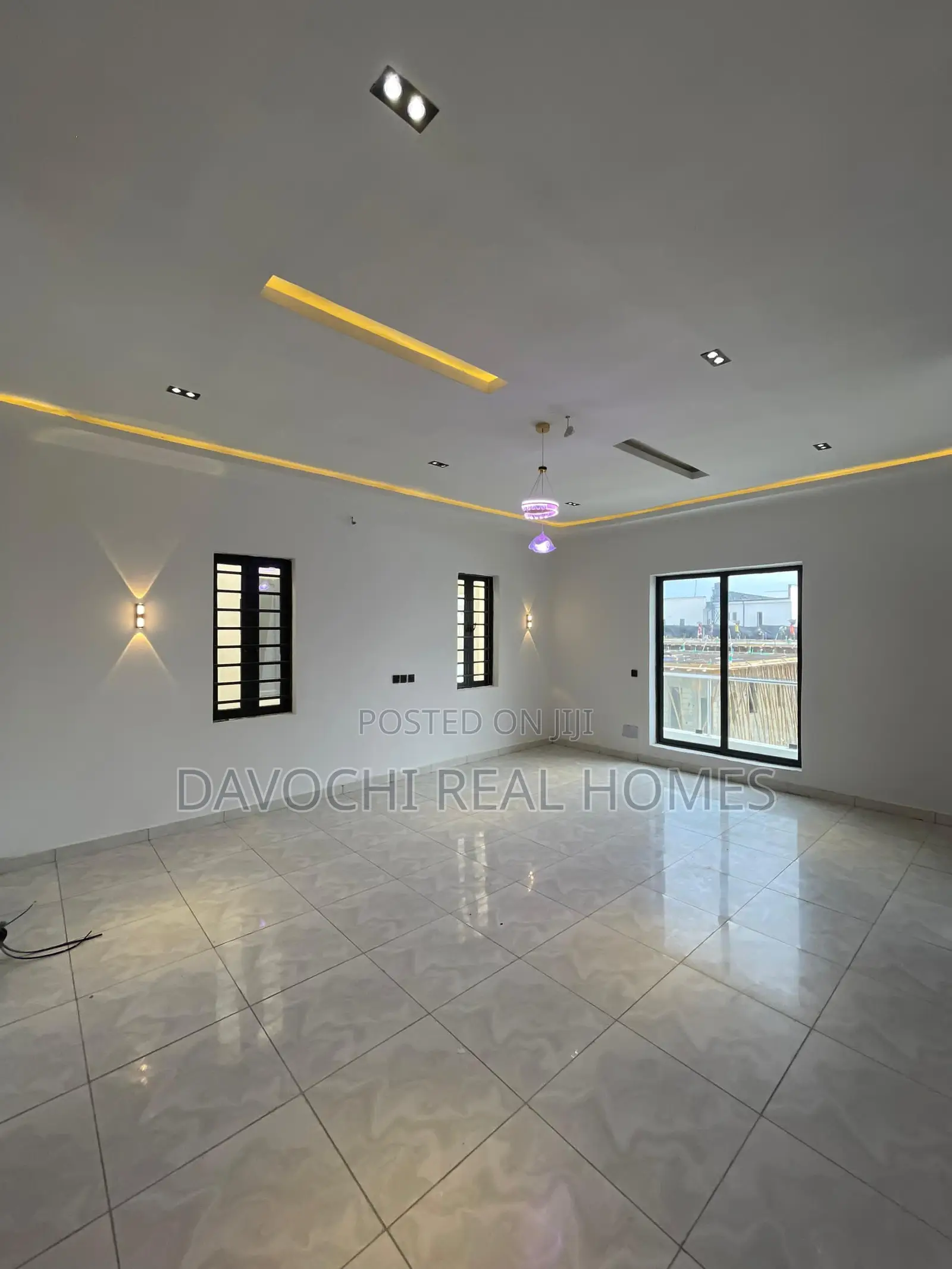 4bdrm Duplex in Off Lekki-Epe Expressway for sale in Off Lekki-Epe Expressway