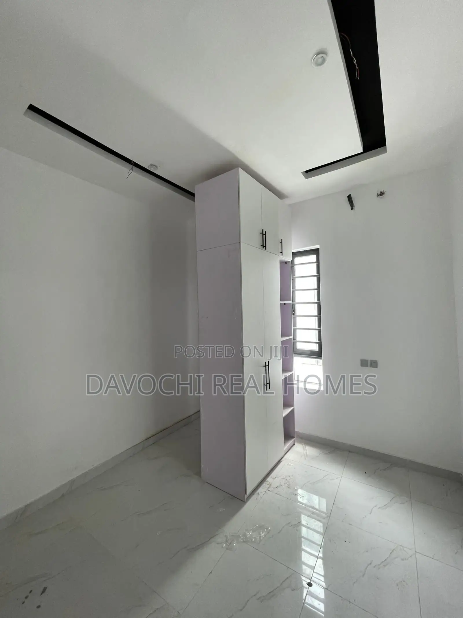 4bdrm Duplex in Off Lekki-Epe Expressway for sale in Off Lekki-Epe Expressway