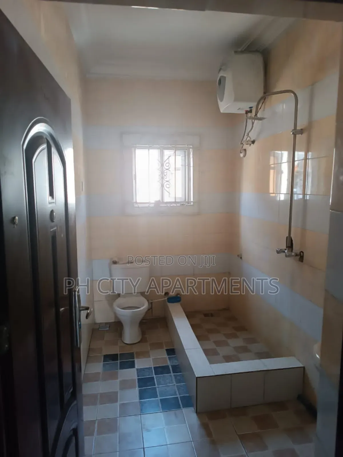 3bdrm Block of Flats in GRA Phase 3 / Port-Harcourt for rent in GRA Phase 3 / Port-Harcourt