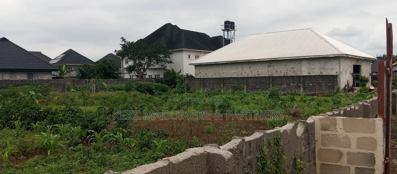For Sale : 4 Plots a Pole Off Major Sars Rd, Rumuaghulu in Port-Harcourt