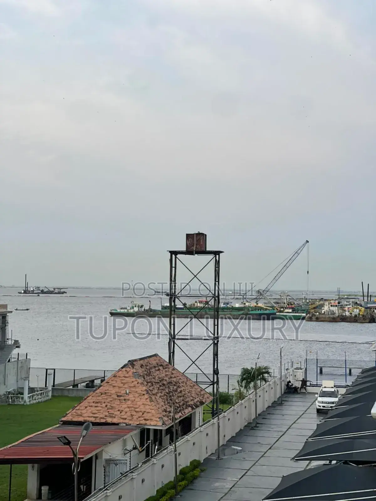 4 Bedroom Seaview Apartment With Pool, Gym and Snooker in Lekki Phase 1