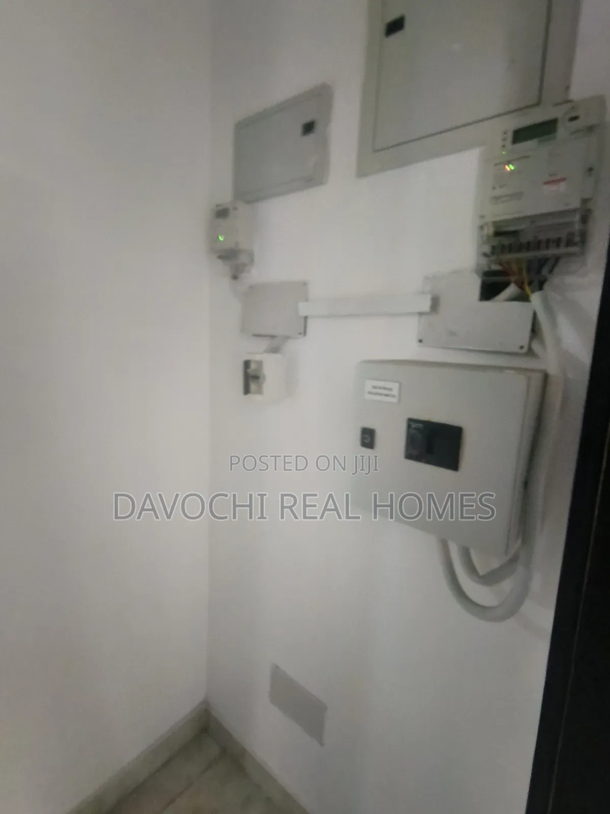 1bdrm Apartment in Lekki Phase 2 for rent in Lekki