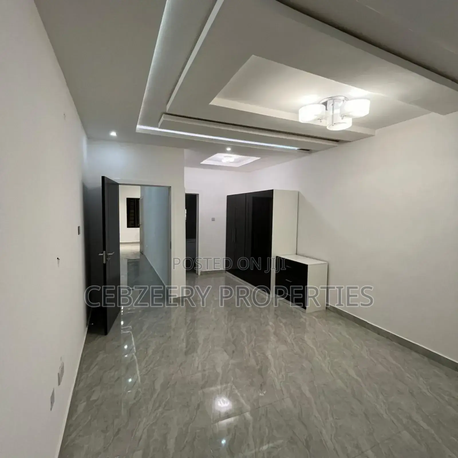 5bdrm Duplex in GRA Phase 1 for sale in GRA Phase 1