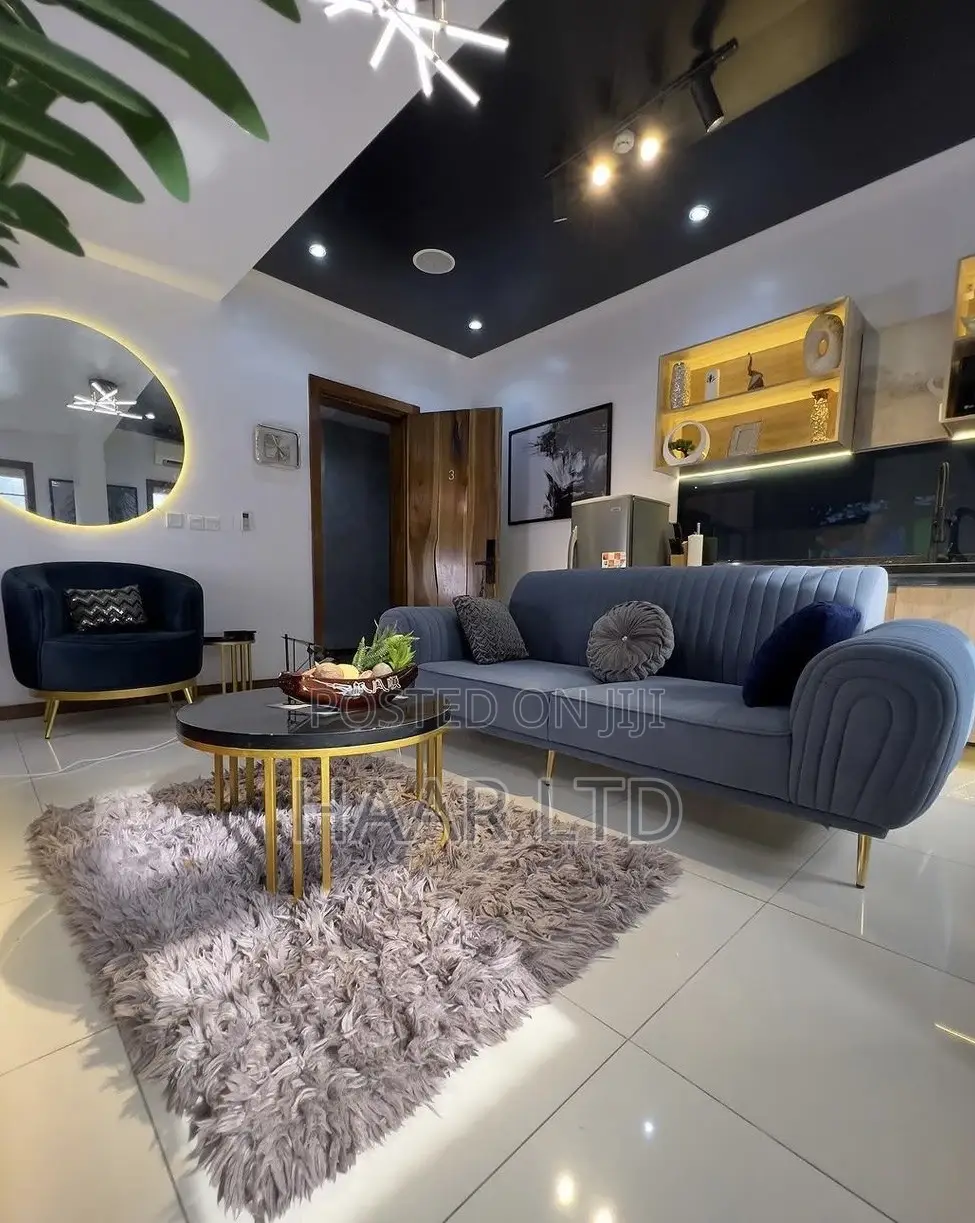Uxury 1 Bed With Swimming Pool, Ps5,Sip and Paint Area in Lekki Phase 1