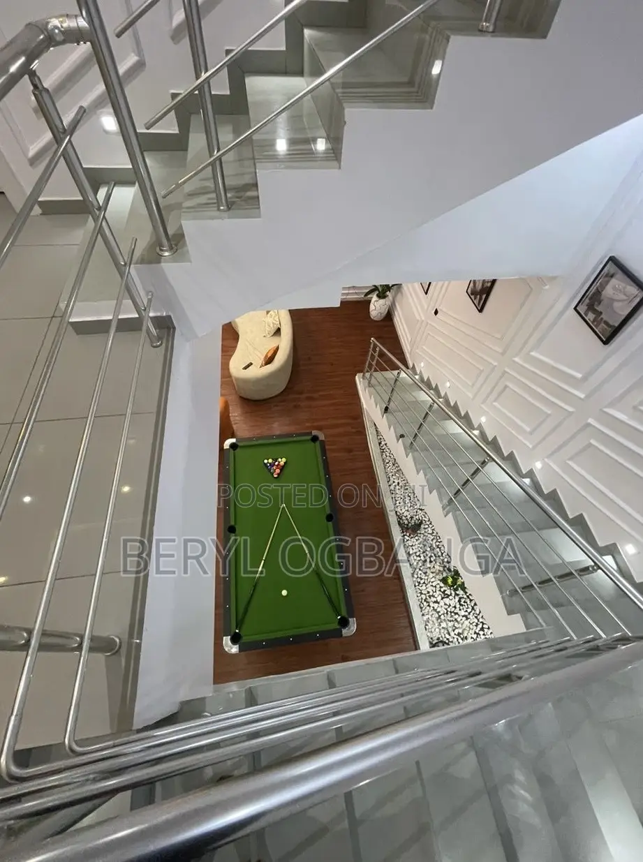 4 Bedroom Seaview Apartment With Pool, Gym and Snooker in Lekki Phase 1
