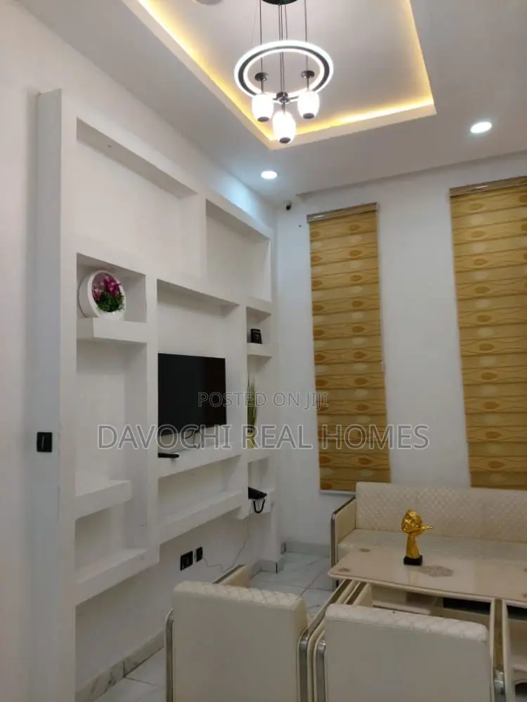 Furnished 5bdrm Duplex in Osapa london for rent in Osapa london