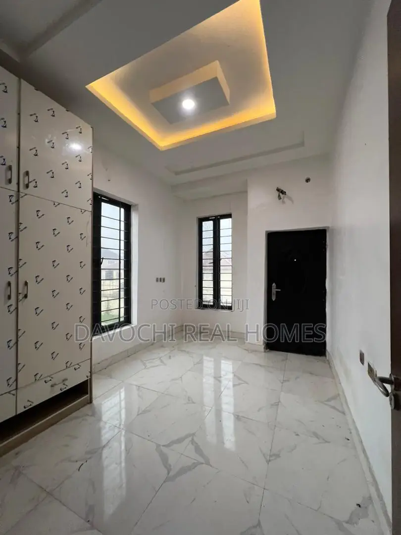 2bdrm Duplex in Ikate-Elegushi for rent in Ikate-Elegushi