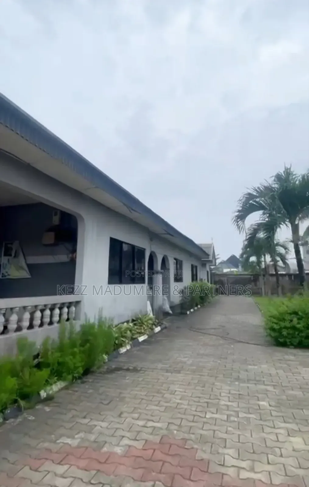 7bdrm Bungalow in Nta Road , Port for sale in Port-Harcourt